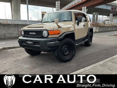 TOYOTA FJ CRUISER - 1