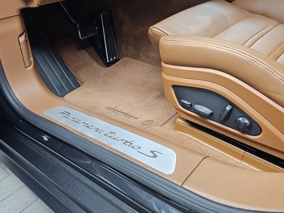 2023 Porsche PANAMERA — миниатюра 24