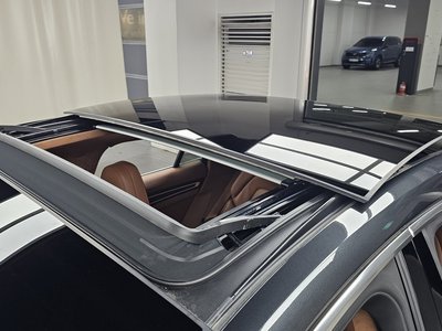 2023 Porsche PANAMERA — миниатюра 30
