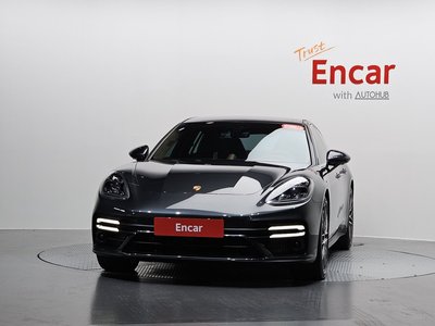 2023 Porsche PANAMERA — фото 3