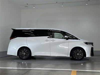 2024 Toyota VELLFIRE — фото 4