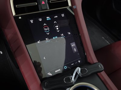2023 Porsche TAYCAN thumbnail 27