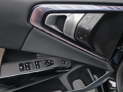 2026 BMW X3 thumbnail 17