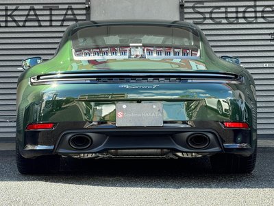 صورة 8 لـ 2026 Porsche 911