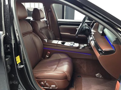 2022 Genesis G90 (RS4) — миниатюра 15
