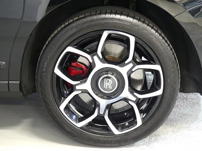 2024 ROLLS-ROYCE CULLINAN photo 3