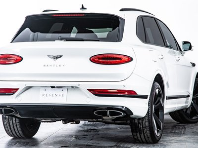2021 Bentley BENTAYGA photo 3