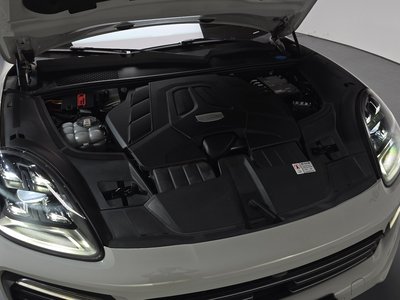 PORSCHE CAYENNE - 7