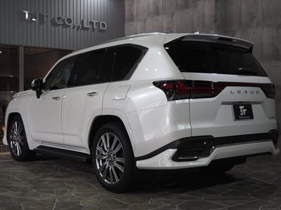 LEXUS LX - 6