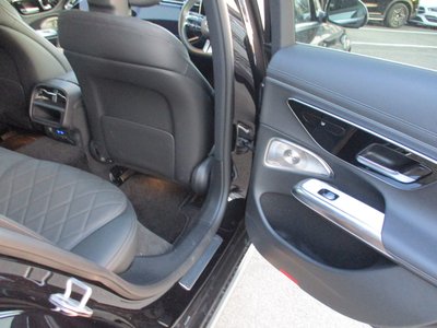 MERCEDES-BENZ E-CLASS - 8