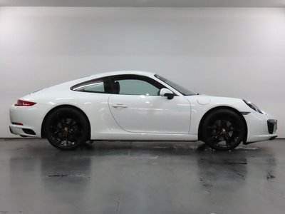 PORSCHE 911 - 4