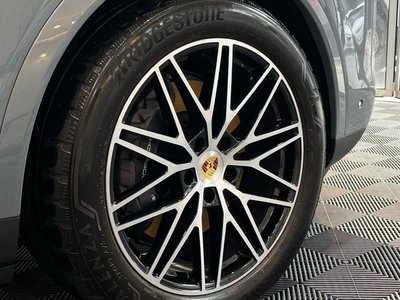 2024 Porsche CAYENNE 照片 6