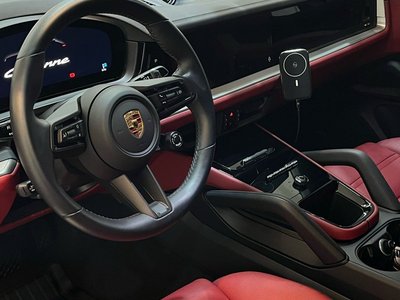 2024 Porsche CAYENNE 照片 8