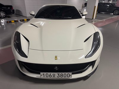 FERRARI 812 SUPERFAST - 2
