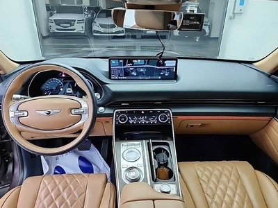 2021 Genesis GV80 photo 4