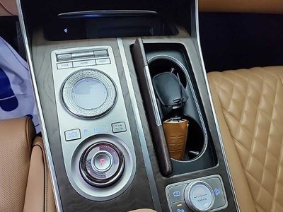 2021 Genesis GV80 photo 8