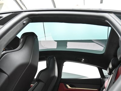 2025 Porsche TAYCAN thumbnail 19