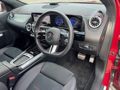 MERCEDES-BENZ EQA - 6