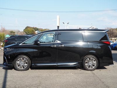 TOYOTA ALPHARD - 8