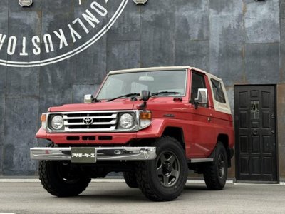 صورة 1 لـ 1999 Toyota LAND CRUISER 70