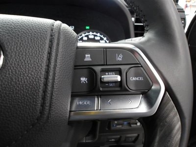 TOYOTA LAND CRUISER 300 - 9