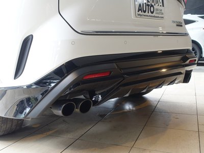 2023 Lexus RX thumbnail 34