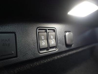 2023 Lexus RX thumbnail 38