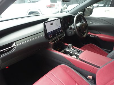2023 Lexus RX thumbnail 53