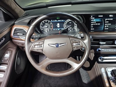 صورة مصغرة 12 لـ 2021 Genesis G90