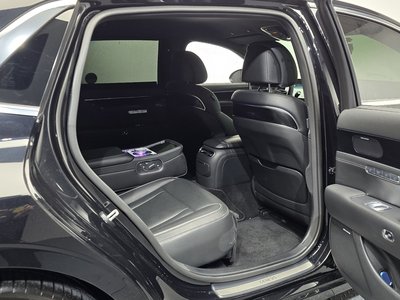 2023 Genesis G90 (RS4) thumbnail 17