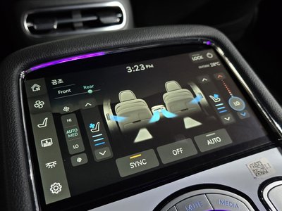 2023 Genesis G90 (RS4) thumbnail 38
