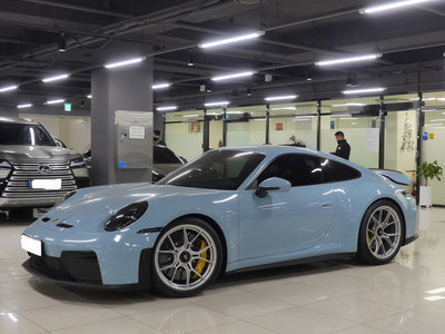 PORSCHE 911 - 5
