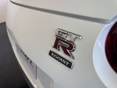 NISSAN GT-R - 10