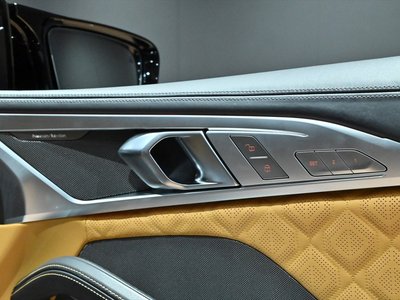 BMW M8 GRAN COUPE - 4