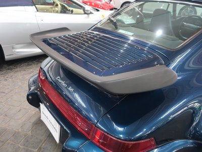 PORSCHE 911 - 9