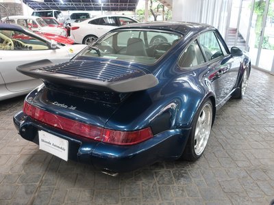 PORSCHE 911 - 6