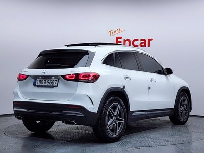 MERCEDES-BENZ GLA-CLASS - 5