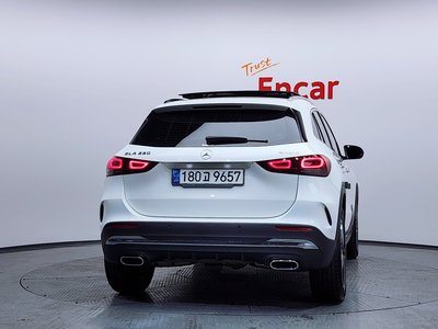 MERCEDES-BENZ GLA-CLASS - 3