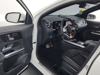 MERCEDES-BENZ GLA-CLASS - 10