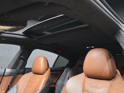 2022 BMW 8 SERIES thumbnail 25