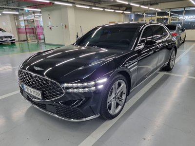 2022 Genesis G90 (RS4) photo 3