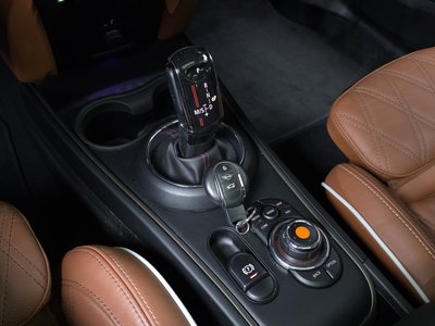 MINI COUNTRYMAN - 10