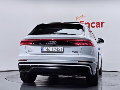 2023 AUDI Q8 照片 4