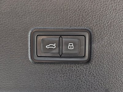 2023 AUDI Q8 缩略图 16