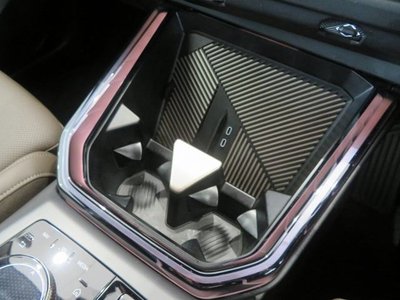 2025 BMW X3 — миниатюра 28