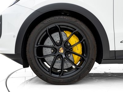 صورة مصغرة 12 لـ 2024 Porsche CAYENNE