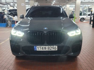 صورة 1 لـ 2022 BMW X5