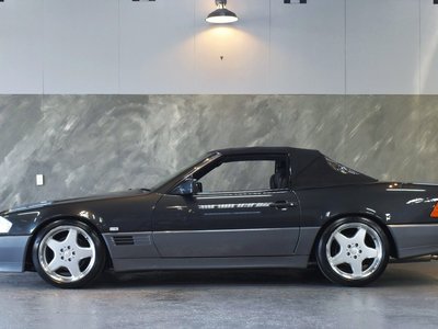 MERCEDES-BENZ SL - 3