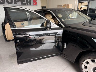 ROLLS-ROYCE GHOST - 5