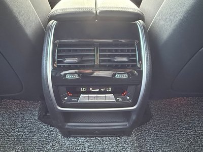 صورة مصغرة 17 لـ 2021 BMW X5